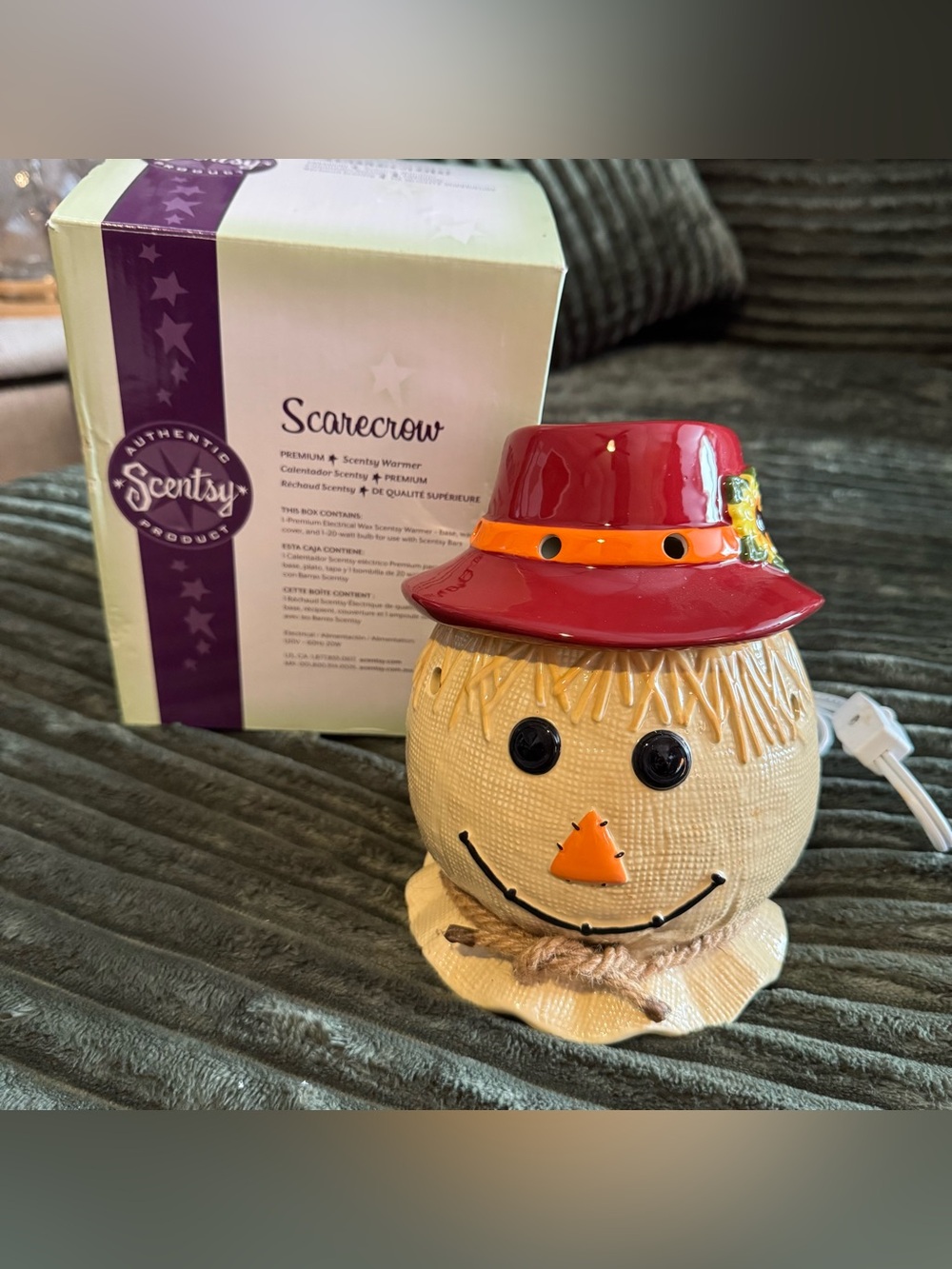 Authentic Scentsy Scarecrow Premium Wax Warmer Retired - Excellent Condition